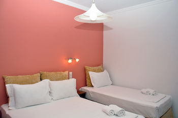 Digenis Rooms Лигия Экстерьер фото
